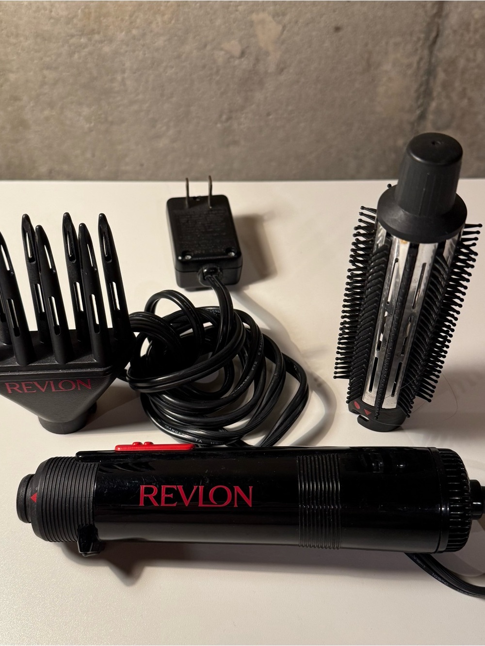 REVLON Hair Dryer and Hot Air Brush